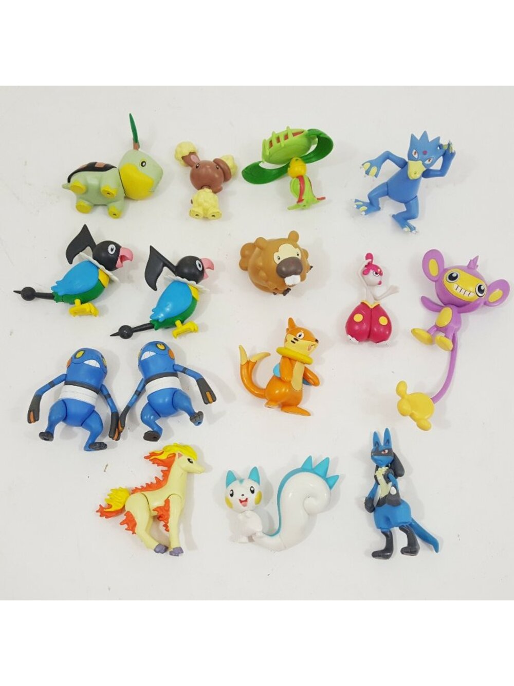 Lot of 15 Nintendo Pokemon Tomy 2007 Vintage Figure Collector